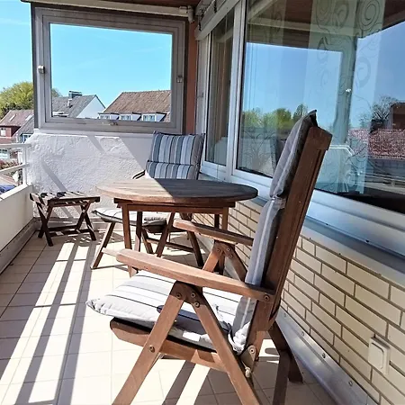 Strandredder, 163 *